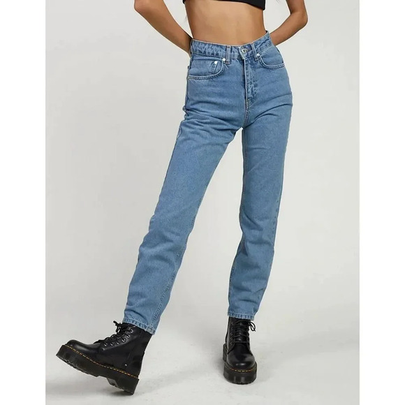 THE RAGGED PRIEST  Mom Jeans In Light - Picture 1 of 8